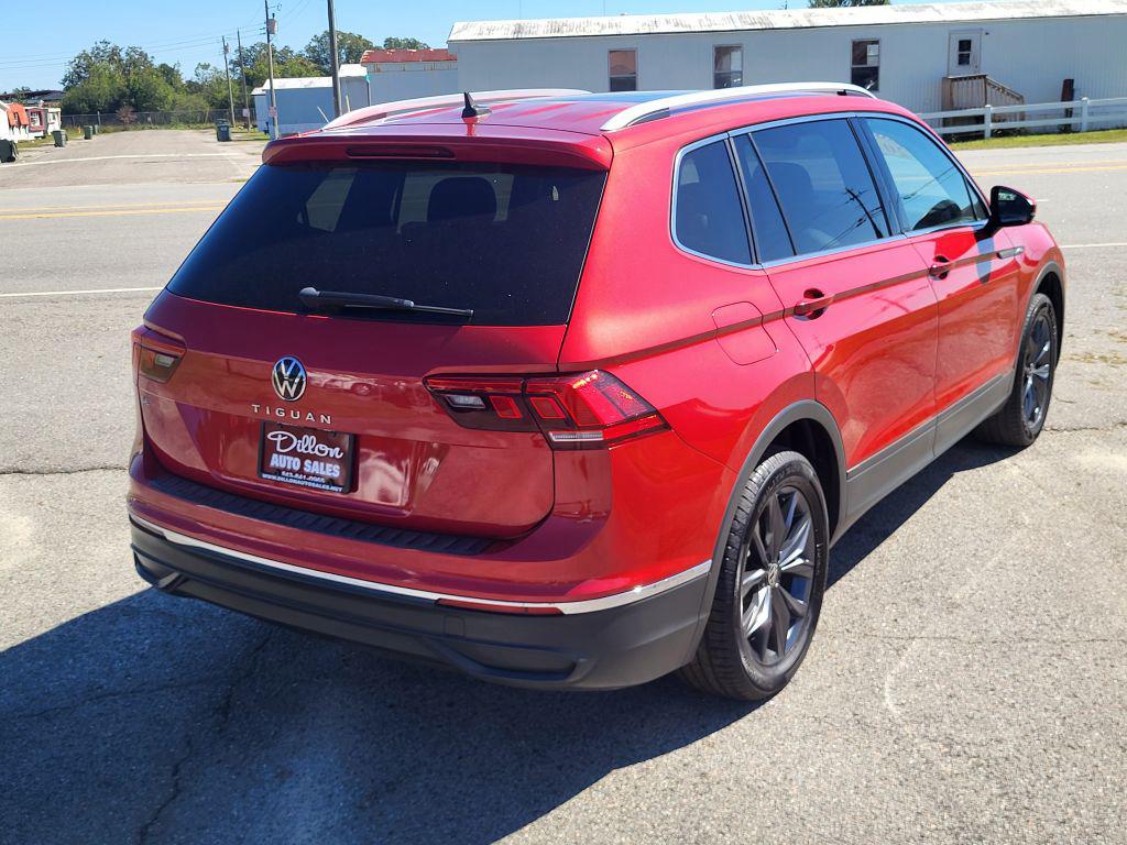 Volkswagen Tiguan photo 2