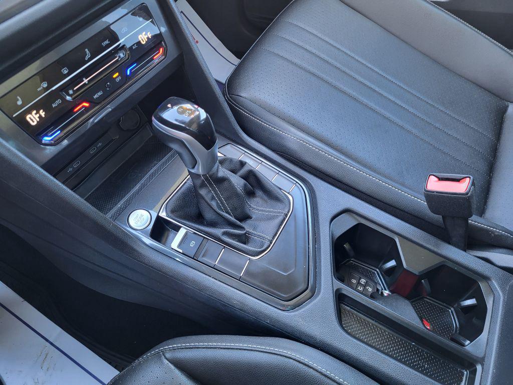 Volkswagen Tiguan photo 18