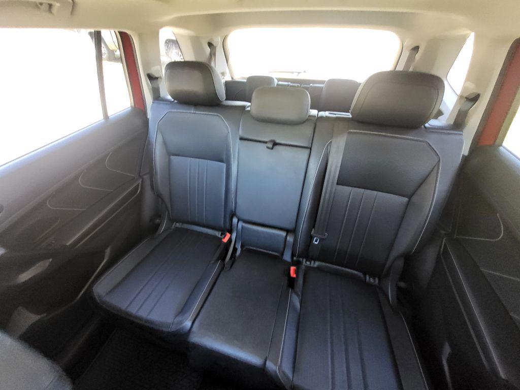 Volkswagen Tiguan photo 13
