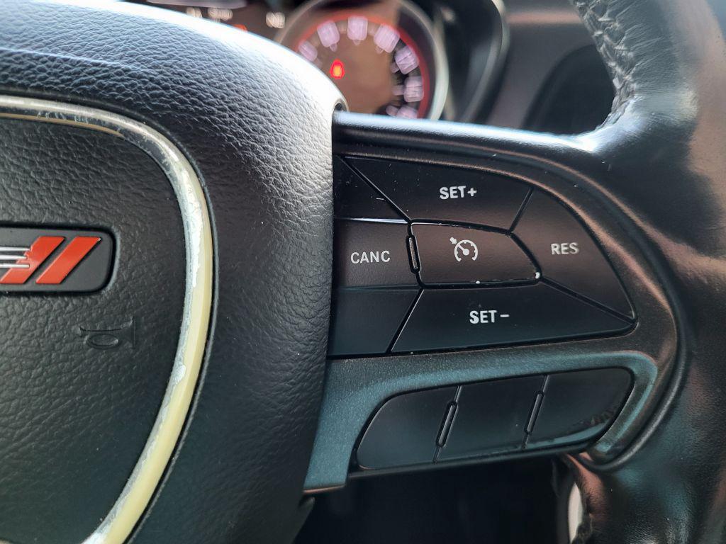 2019 Dodge Challenger SXT - Photo 17