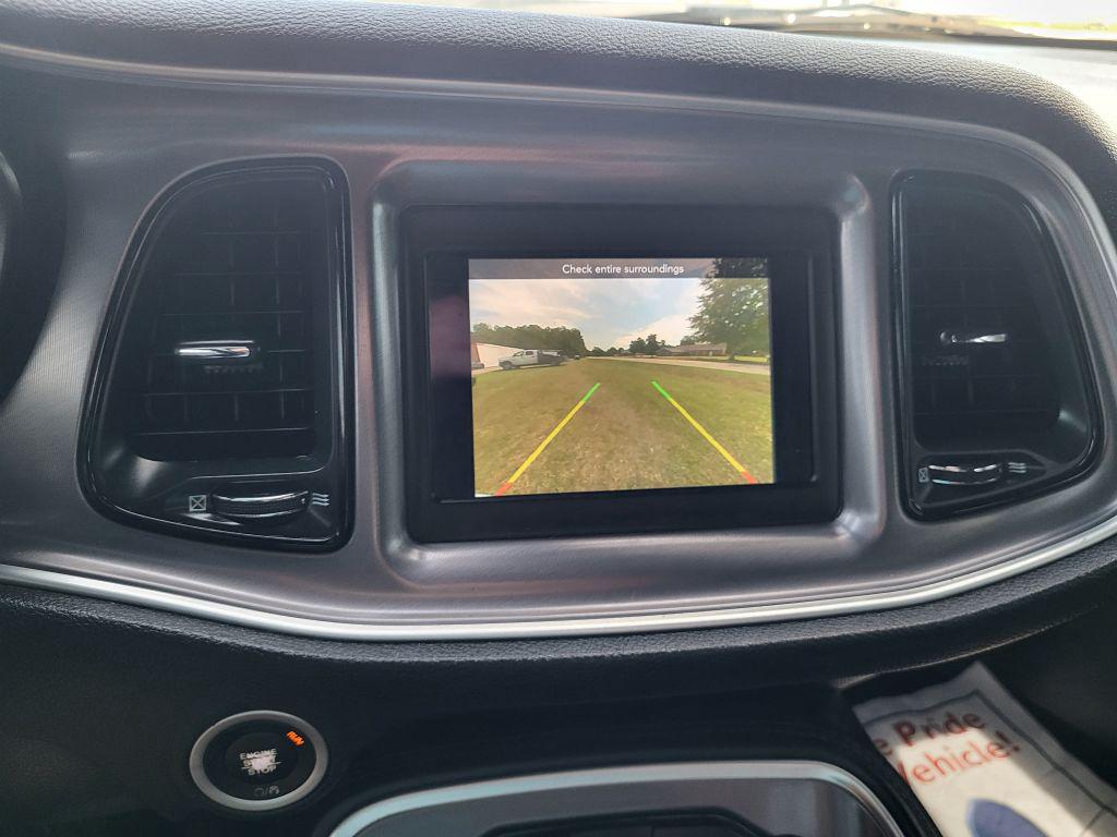 2019 Dodge Challenger SXT - Photo 15