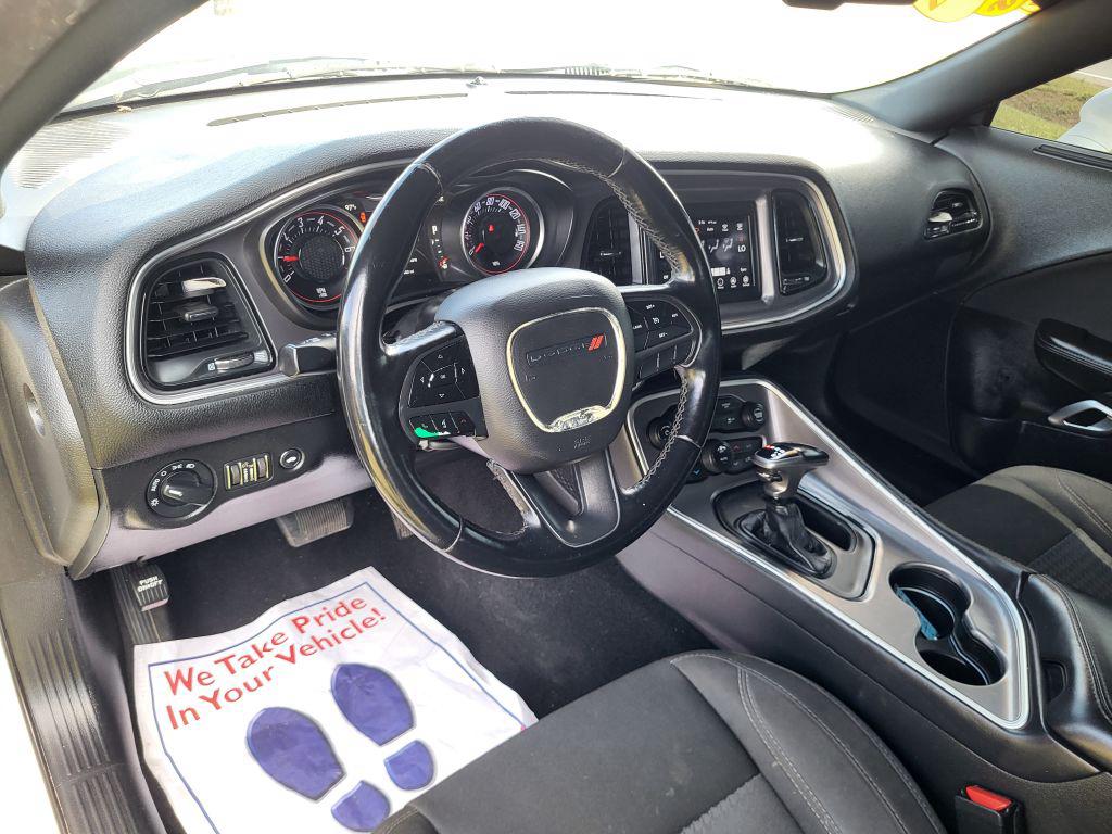 2019 Dodge Challenger SXT - Photo 10