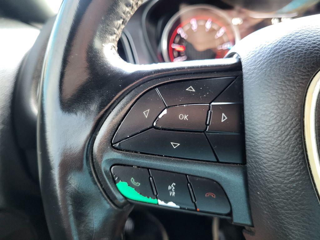 2019 Dodge Challenger SXT - Photo 18