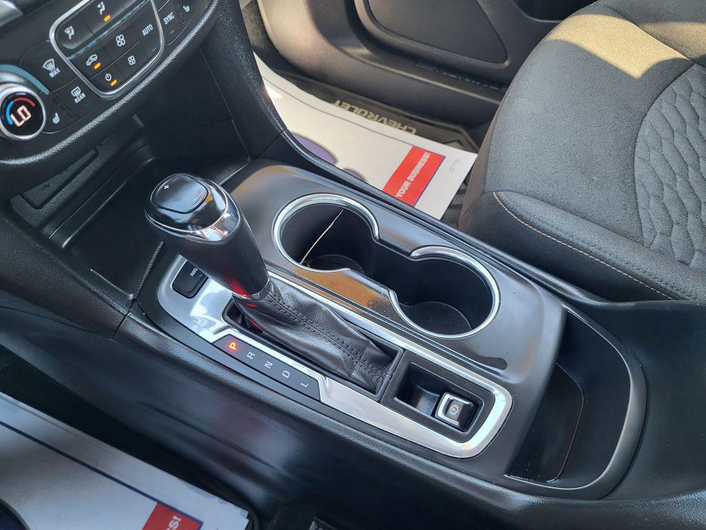 Chevrolet Equinox photo 18