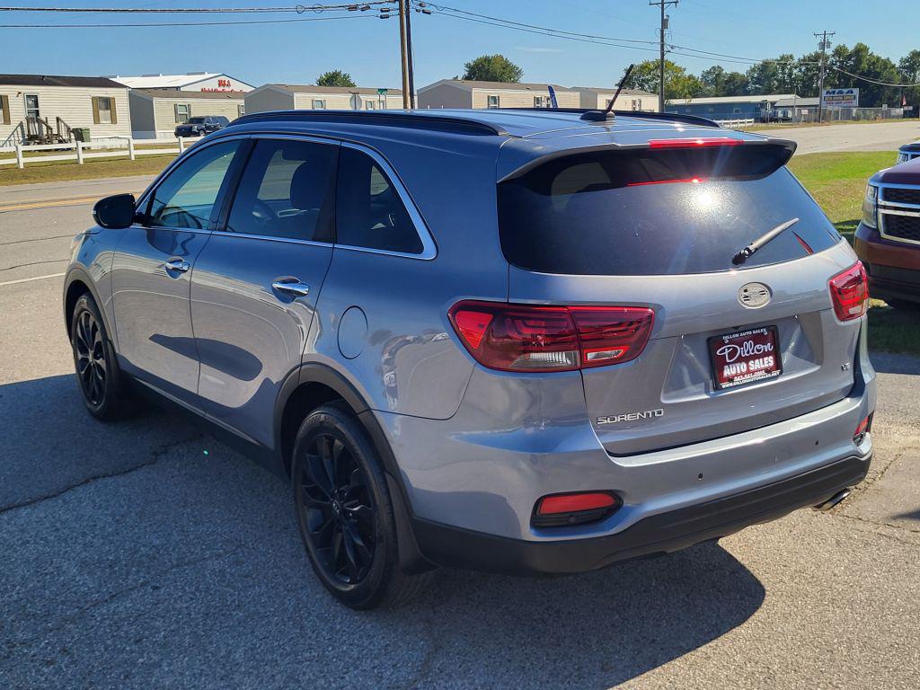 Kia Sorento photo 5