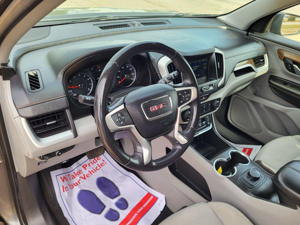GMC Terrain photo 10