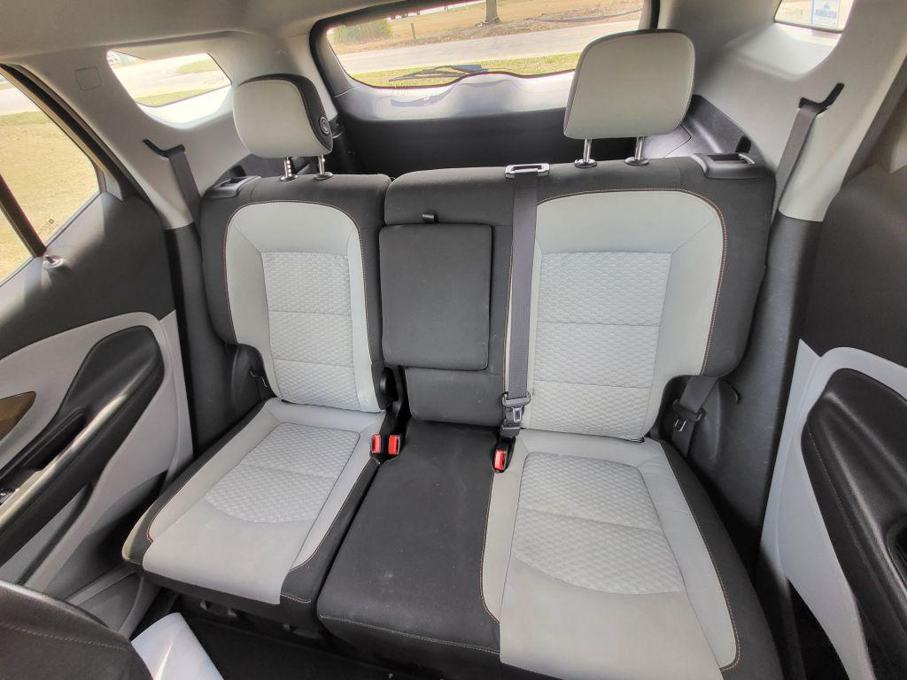 GMC Terrain photo 12