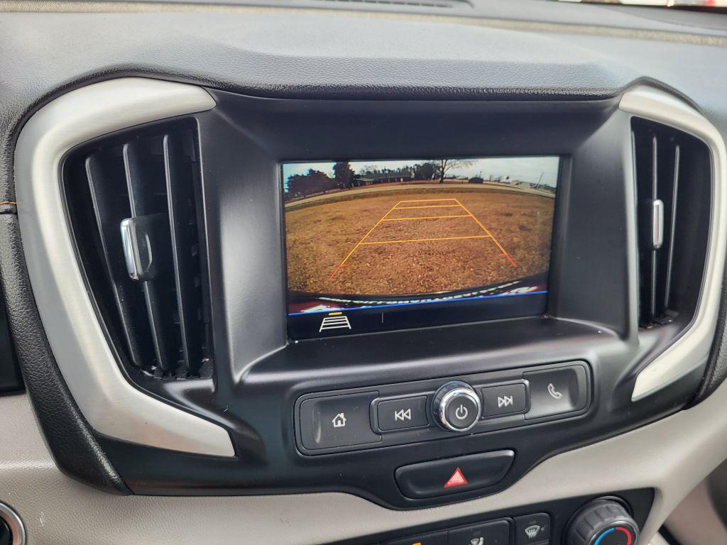 GMC Terrain photo 17