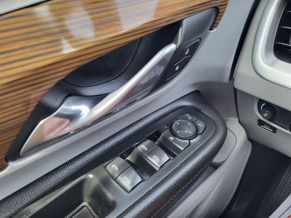 GMC Terrain photo 21