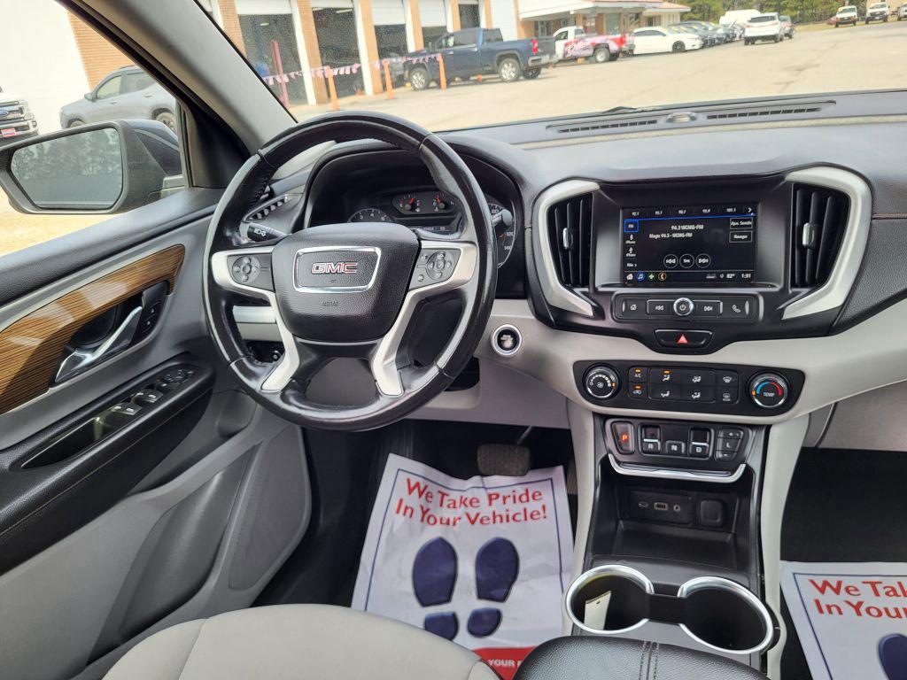 GMC Terrain photo 15